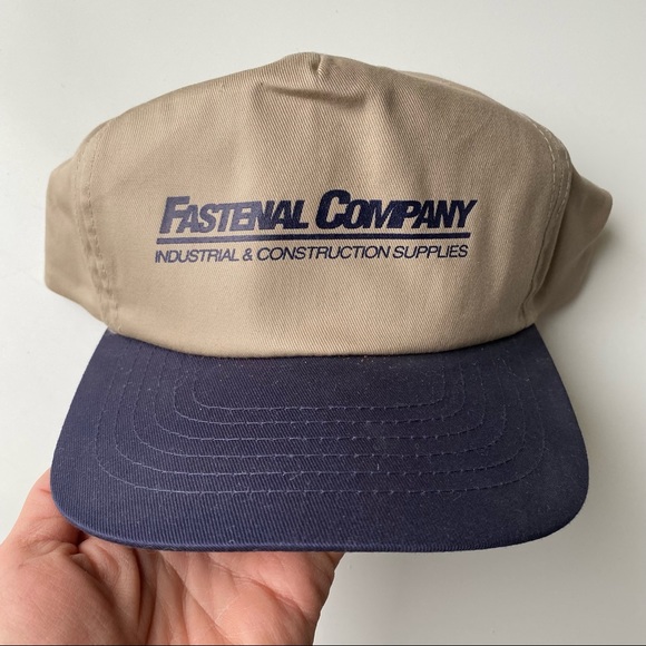 Fastenal Company hat SnapBack